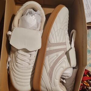 Steve Madden Madrid Women White Sneakers